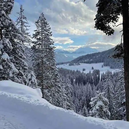 Mountain Retreat With Nordic Hotpot Near Caumasee Flims