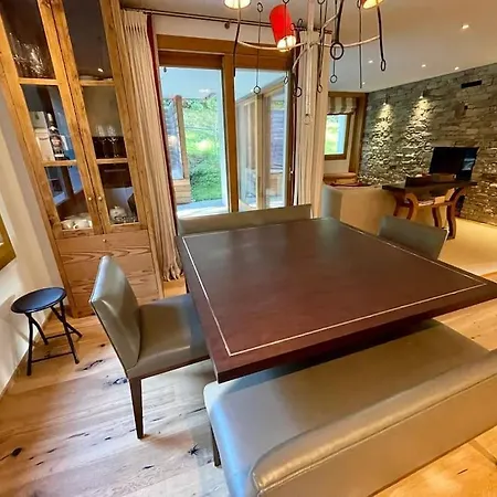 Mountain Retreat With Nordic Hotpot Near Caumasee Apartment Flims